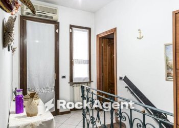 Scala - Casa indipendente via Molino D'Agogna, 6, Galliavola - foto 11
