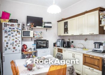 Cucina - Casa indipendente via Molino D'Agogna, 6, Galliavola - foto 16