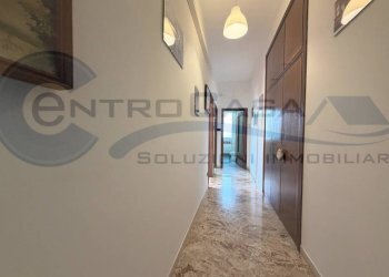 Corridoio - Quadrilocale Ozzano dell'Emilia - foto 18