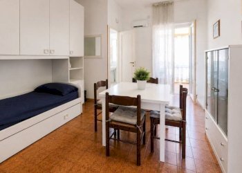 Salone - One-room apartment via Costanzo Casana, 106, Roma (neighborhood Lido di Ostia) - photo 2