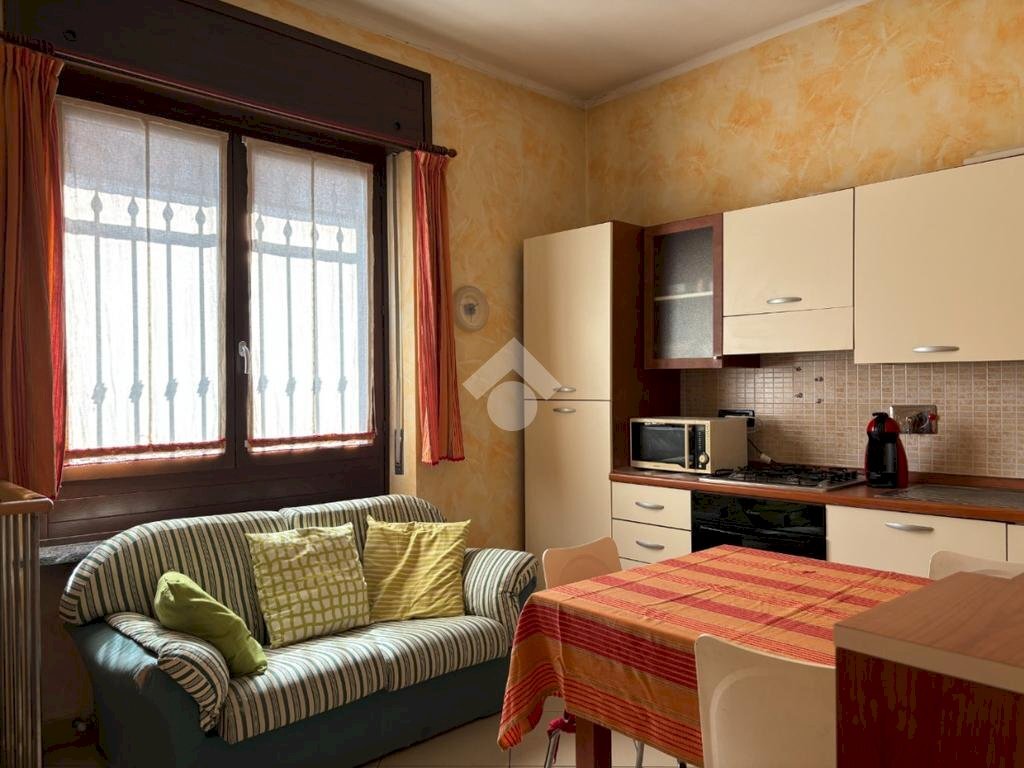 One-room apartment Via Caluso, Chivasso - photo 1