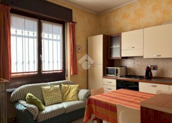 One-room apartment Via Caluso, Chivasso - photo 1
