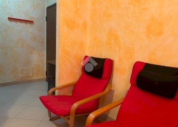 One-room apartment Via Caluso, Chivasso - photo 4