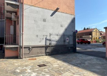 One-room apartment Via Caluso, Chivasso - photo 17