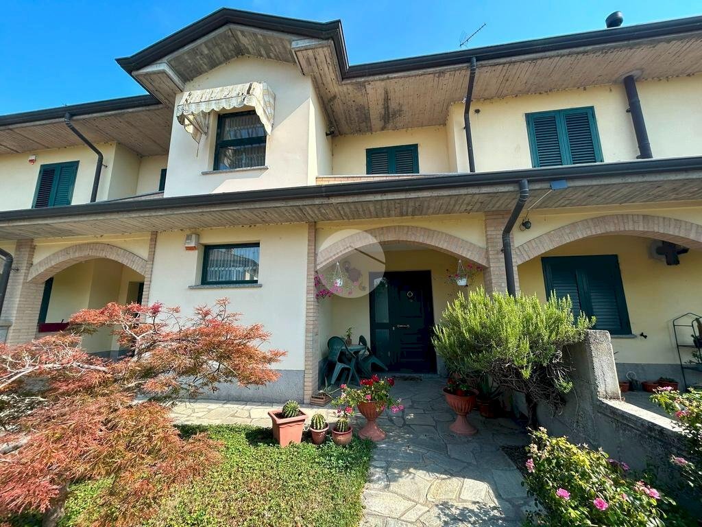 Villa a Schiera Via Sartirana, Torre Beretti e Castellaro - foto 3