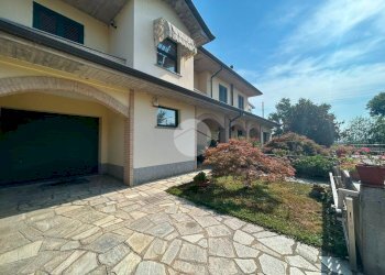 Villa a Schiera Via Sartirana, Torre Beretti e Castellaro - foto 5