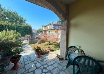 Villa a Schiera Via Sartirana, Torre Beretti e Castellaro - foto 6