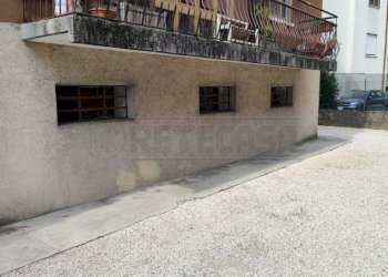 posto auto esterno - Apartment Piazzetta Nostro Tetto 15, Vicenza - photo 17