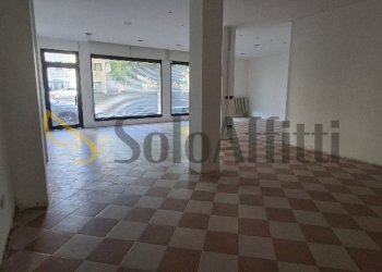 20260717_183904_resized - Commercial Premises Piazza San Martino 8, Legnago - photo 5
