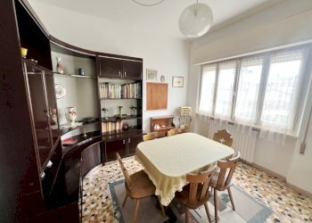 IMG_8656 (Grande) - Three-family Villa Massa - photo 5