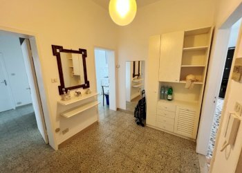 IMG_8654 (Grande) - Three-family Villa Massa - photo 12