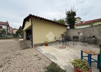Villa Via Stefano Canzio, Novi Ligure - photo 12