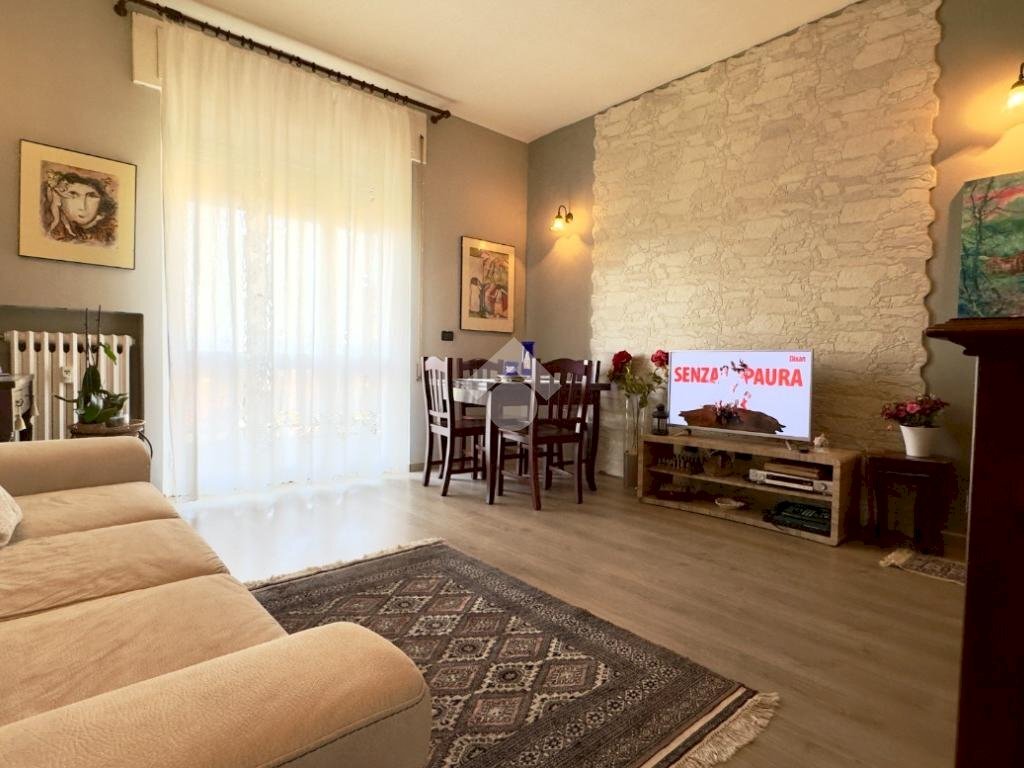 Four-room apartment Viale della Rimembranza, Novi Ligure - photo 2