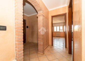 Four-room apartment Via Olevano, Grugliasco - photo 13