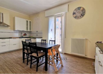 Three-room apartment Via Bolsena, Ravenna - photo 4