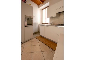 Two-room apartment Aicurzio - photo 3