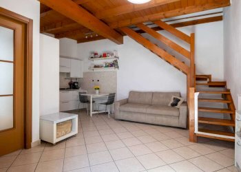 Two-room apartment Aicurzio - photo 8