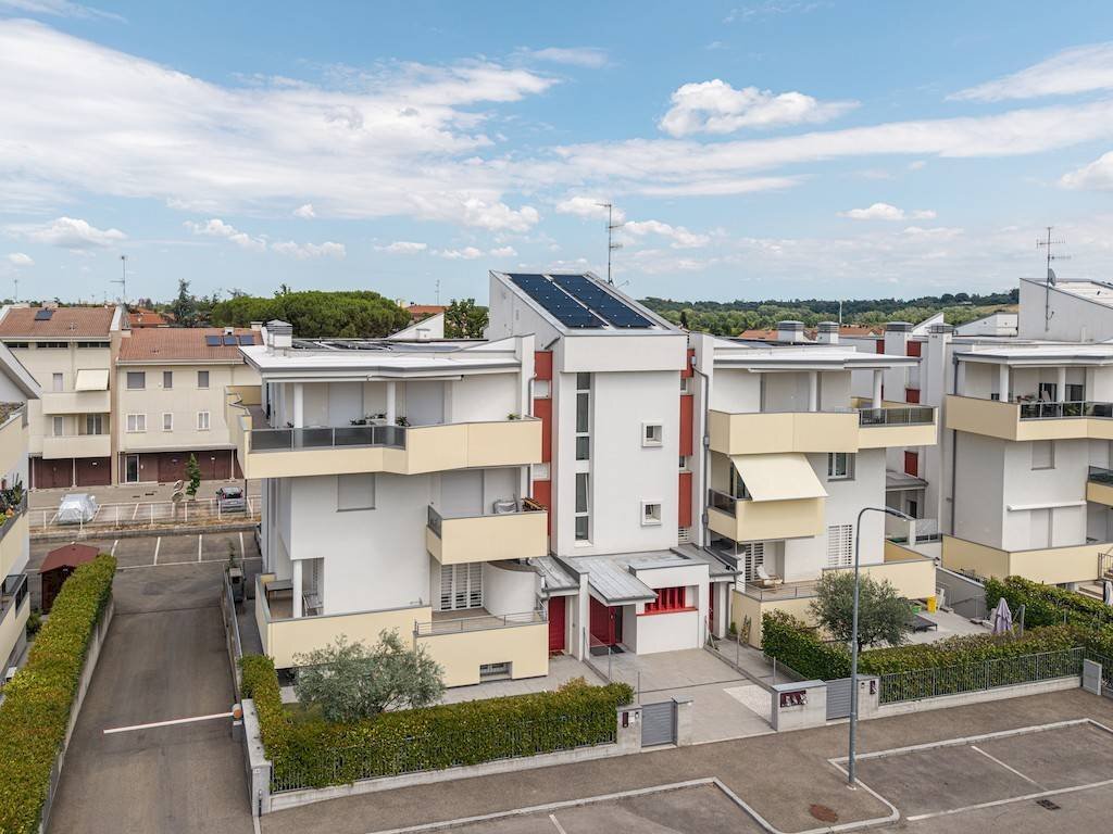 Bilocale Via Ca' Borghese, 87, Imola - foto 1