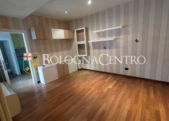 Three-room apartment Bologna (neighborhood Centro Storico) - photo 3