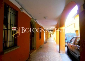 Three-room apartment Bologna (neighborhood Centro Storico) - photo 19