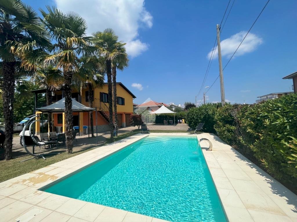 Villa Via Rossini, San Francesco al Campo - foto 1