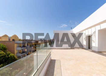Terrazza - Quadrilocale Via Dei Giunchi
 
11, Cagliari - foto 23