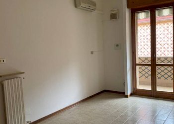 Camera da letto - Appartamento via Bruno Parisio, 28, Bologna (zona Murri) - foto 11
