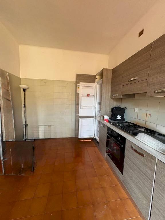 Cucina - Four-room apartment via delle Lame, 31, Bologna (neighborhood Marconi) - photo 2