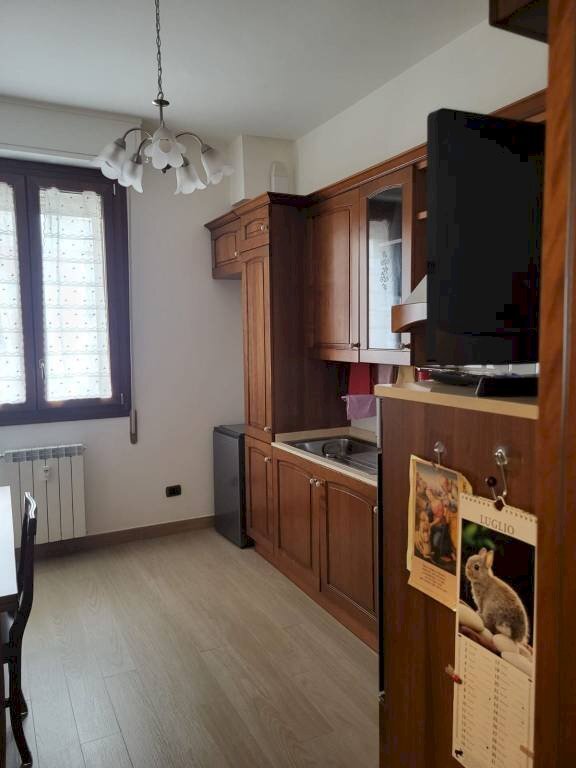 Cucina - Quadrilocale viale Vladimir Ilic Ulianov Lenin, 11, Bologna (zona Mazzini) - foto 2