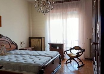Camera da letto - Appartamento via Porta Romana, Asti - foto 5