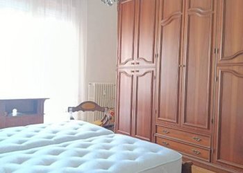 Camera da letto - Appartamento via Porta Romana, Asti - foto 8