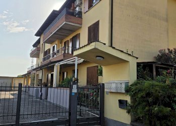 facciata - Three-room apartment via Cavallotti, Lodi - photo 48