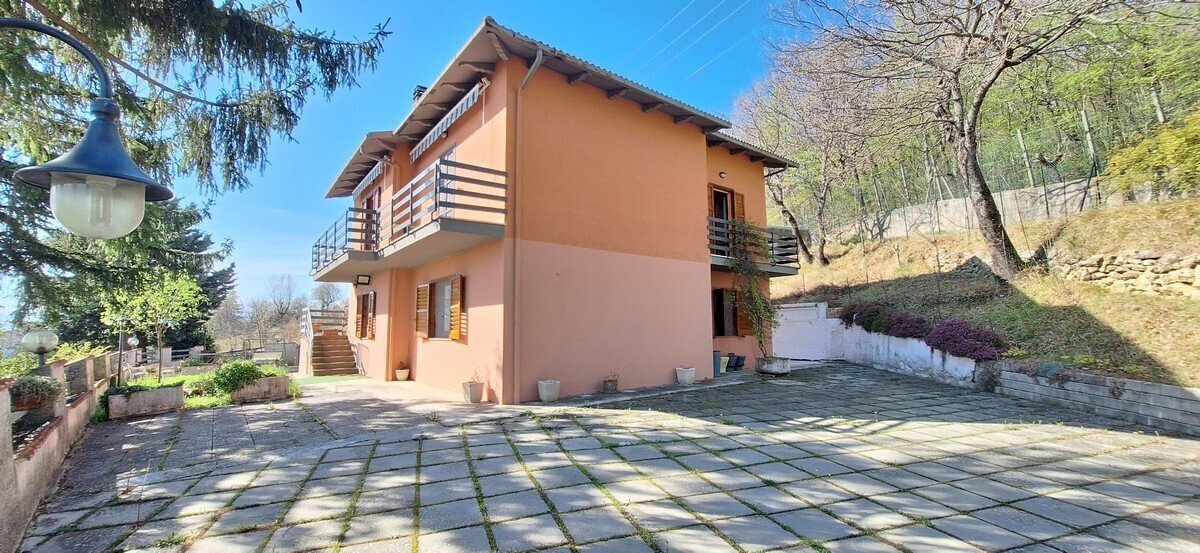 1.jpg - Casa indipendente Civitella Casanova - foto 1