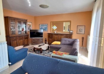 15_p1.jpg - Casa indipendente Civitella Casanova - foto 15