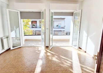 6.jpg - Four-room apartment Penne - photo 6