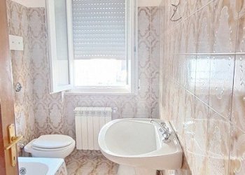13.jpg - Four-room apartment Penne - photo 13