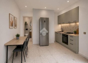 Three-room apartment Via Antonio Fontanesi, Torino (neighborhood Vanchiglietta) - photo 2