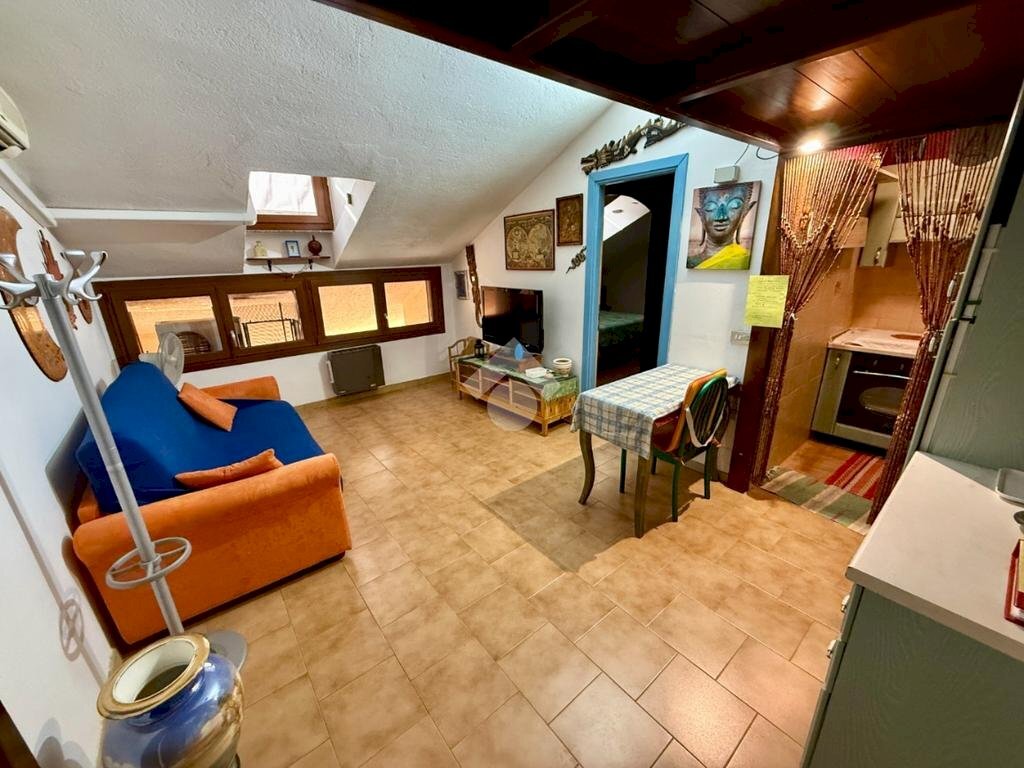 Attic Via Garibaldi, Vinovo - photo 1