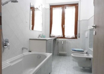 Three-room apartment Merate - photo 10