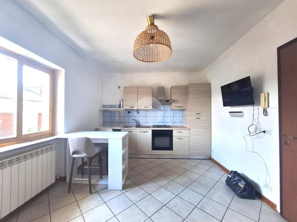 Two-room apartment Via Circonvallazione, Romano Canavese - photo 2