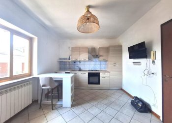Two-room apartment Via Circonvallazione, Romano Canavese - photo 2