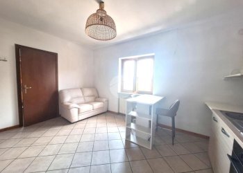Two-room apartment Via Circonvallazione, Romano Canavese - photo 6