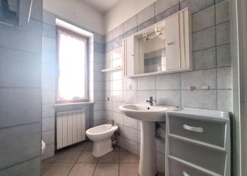 Two-room apartment Via Circonvallazione, Romano Canavese - photo 9