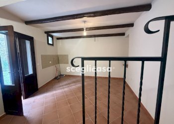 Foto 3 - Stabile - Palazzo Via castello
 
27, Carini - foto 3