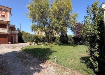 Foto 14 - Four-room apartment Via Crocedivia, Montegiorgio - photo 14