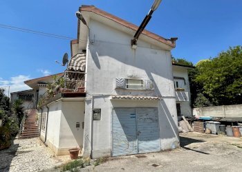 Foto 1 - Independent house via garibaldi, Copparo - photo 1