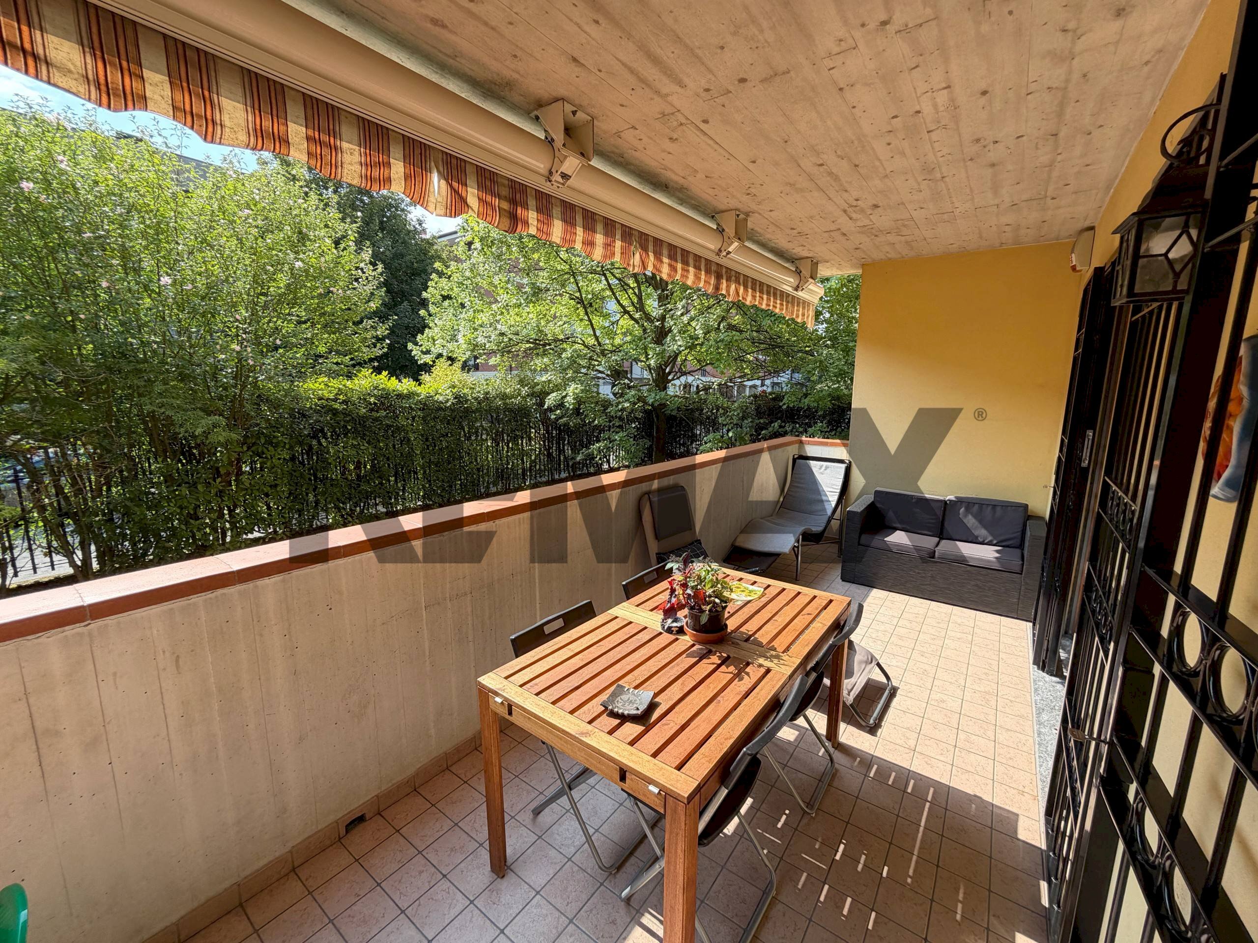 Balcone - Four-room apartment via Monte resegone
 
10, Agrate Brianza - photo 1