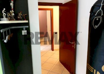 Hall / corridoio - Four-room apartment via Monte resegone
 
10, Agrate Brianza - photo 24