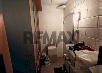 Bagno - Four-room apartment via Monte resegone
 
10, Agrate Brianza - photo 42