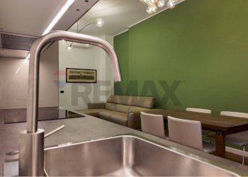 Sala da pranzo - Bilocale Via Luciano Manara
 
17, Milano - foto 14